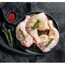 traseros de pollo fresco